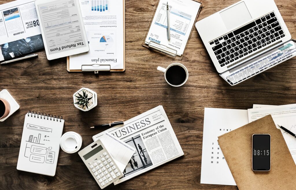 Praxe v energetice desk, work, business, office, finance, documents, analysis, application, brainstorming, computer, flatlay, information, laptop, marketing, notebook, objects, planning, startup, wooden table, workplace, workspace, business, business, business, business, business, finance